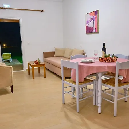 Beachside Acharavi Corfu 아파트