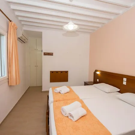 Beachside Acharavi Corfu Appartement *