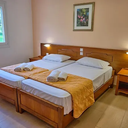 Beachside Acharavi Corfu 아파트 *