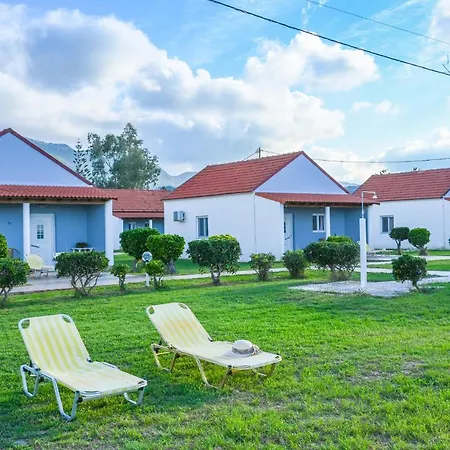 Beachside Acharavi Corfu 아카라비