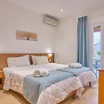 Διαμέρισμα Beachside Acharavi Corfu *