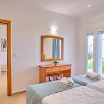Beachside Acharavi Corfu Διαμέρισμα *